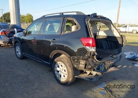 2019 Subaru Forester z USA, uszkodzony, nr VIN JF2SKACC3KH475274